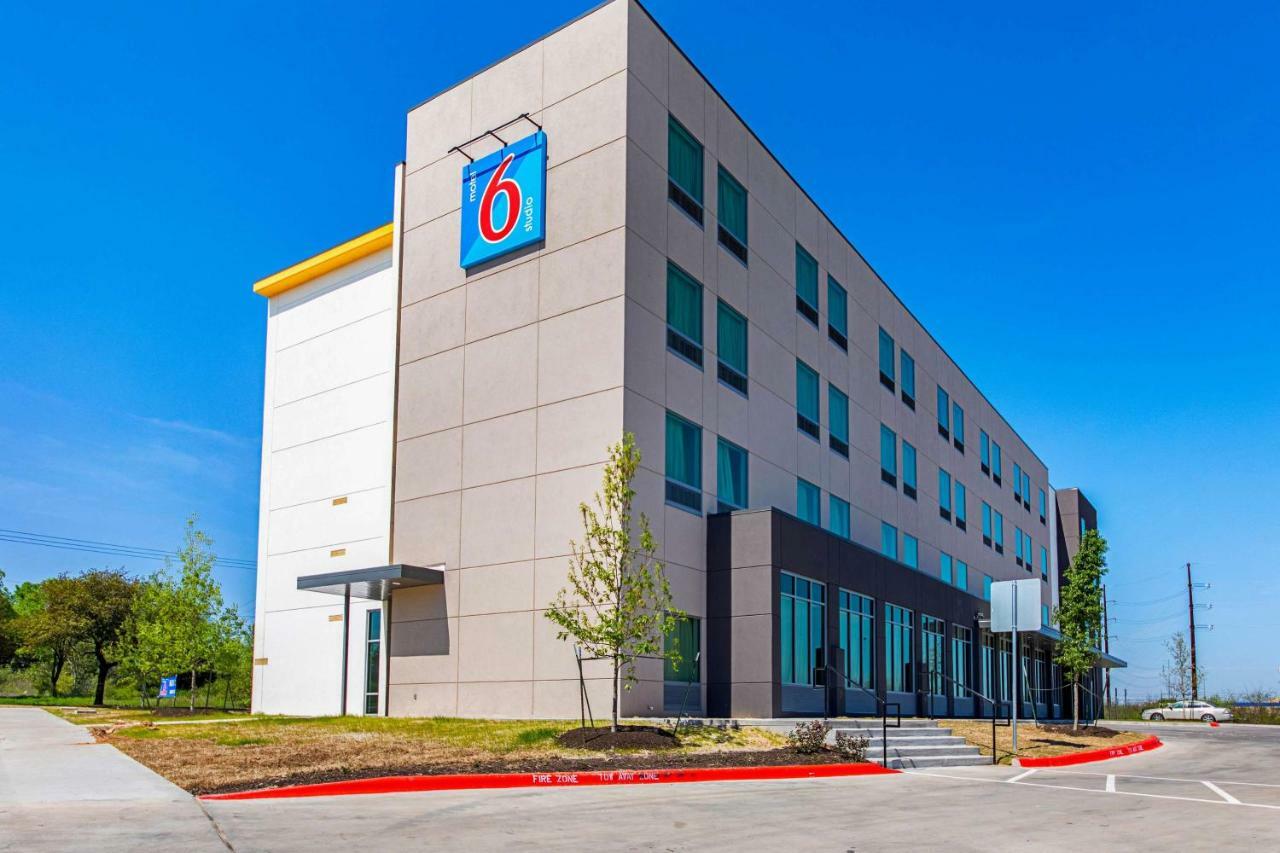 Motel 6 Austin Airport Exterior foto
